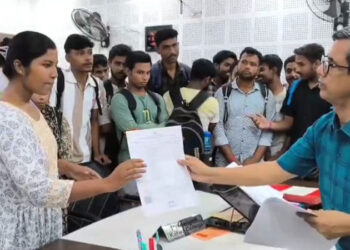 ৯২ জন ছাত্র-ছাত্রী হাতে পেল তাদের ফাইনাল মার্কশিট।