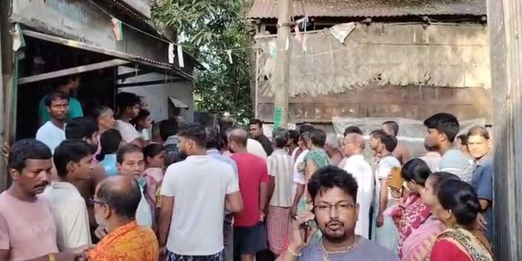 নশরতপুরে রহস্যজনক মৃত্যু