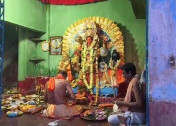 কাটোয়ার নন্দীগ্রামের রায়বাড়ির জগদ্ধাত্রী পুজো পদার্পণ করলো ৫৮ বছরে