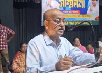 “ছায়ার সঙ্গে লড়াই”,কর্মীদের আরও সক্রিয় হওয়ার বার্তা তৃণমুলের জেলা সভাপতির