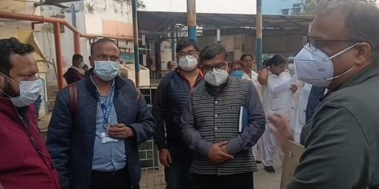 নিপা ভাইরাস কাণ্ডে কাটোয়া মহকুমা হাসপাতালে ICMR -এর প্রতিনিধি দল